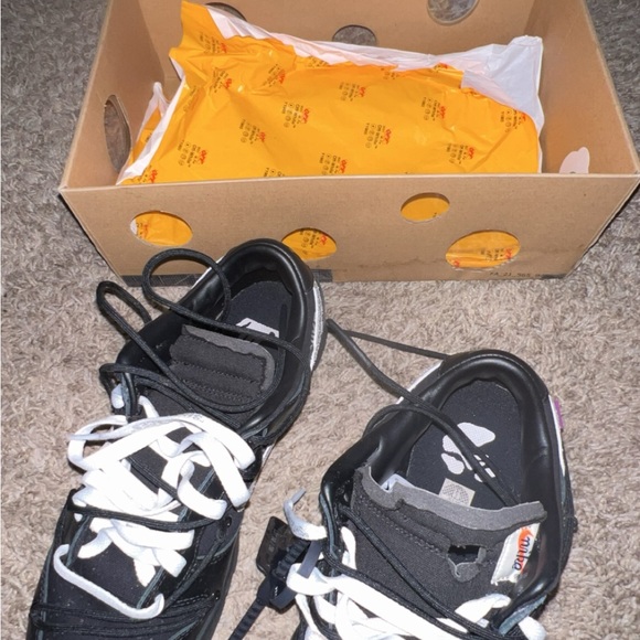 Off white dunks size 11 - Picture 17 of 17